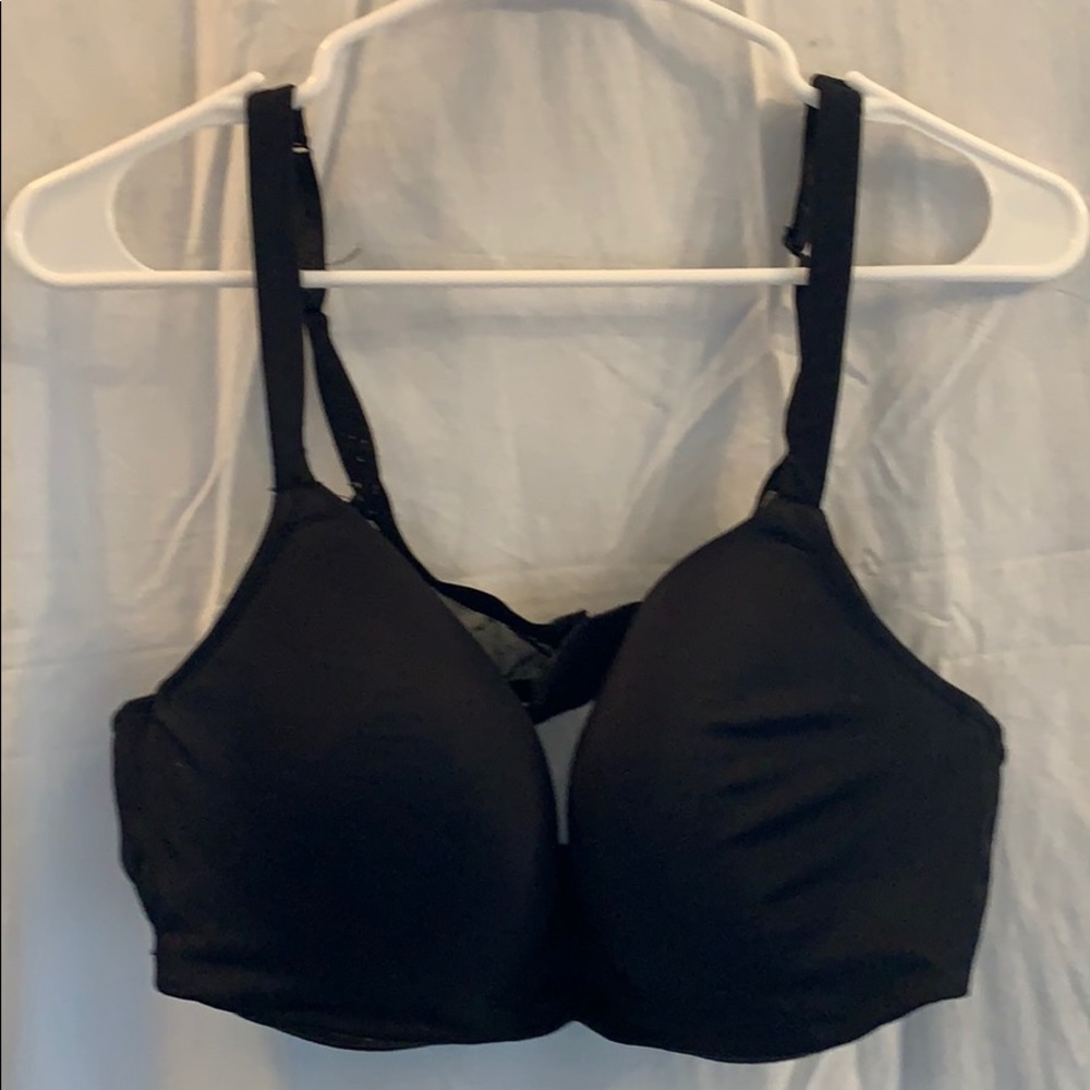 Black cupped bra 42C
